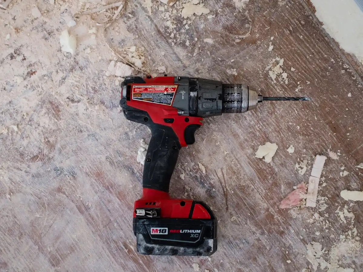 Carpenter for furniture repair